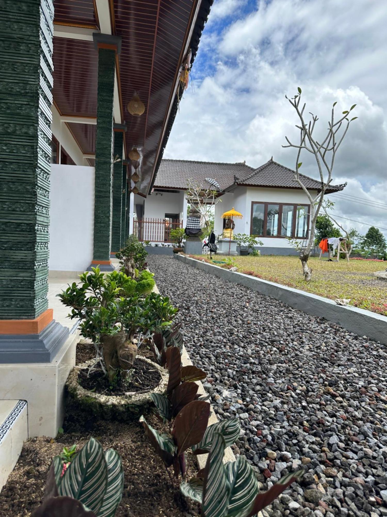 BesakihBali Basuki Retreat Center公寓 外观 照片