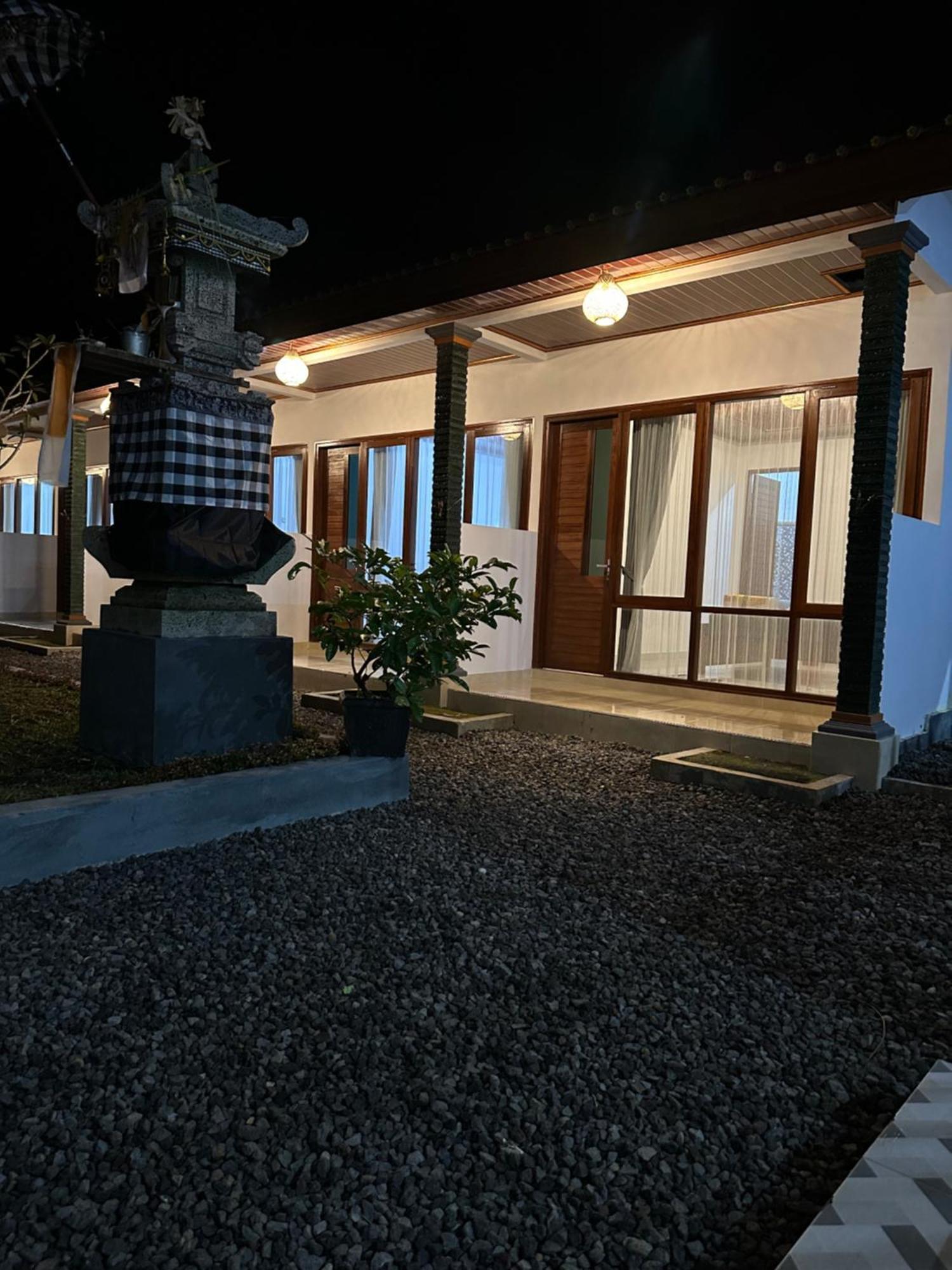BesakihBali Basuki Retreat Center公寓 外观 照片