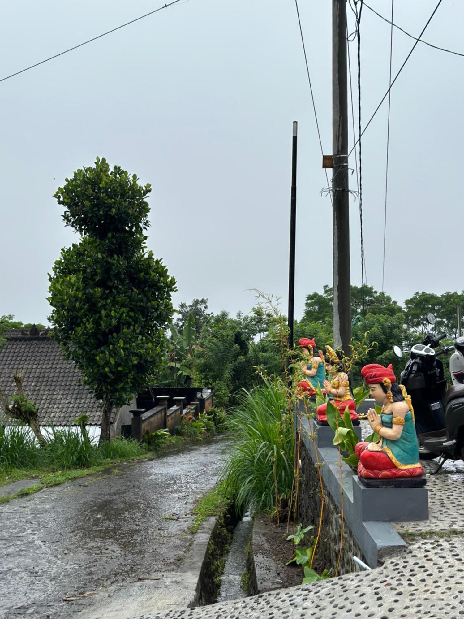 BesakihBali Basuki Retreat Center公寓 外观 照片