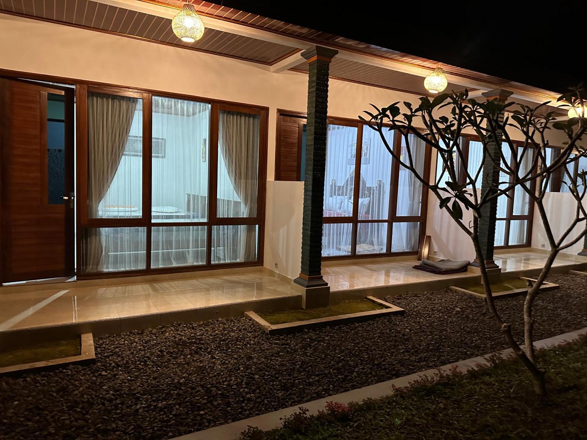 BesakihBali Basuki Retreat Center公寓 外观 照片