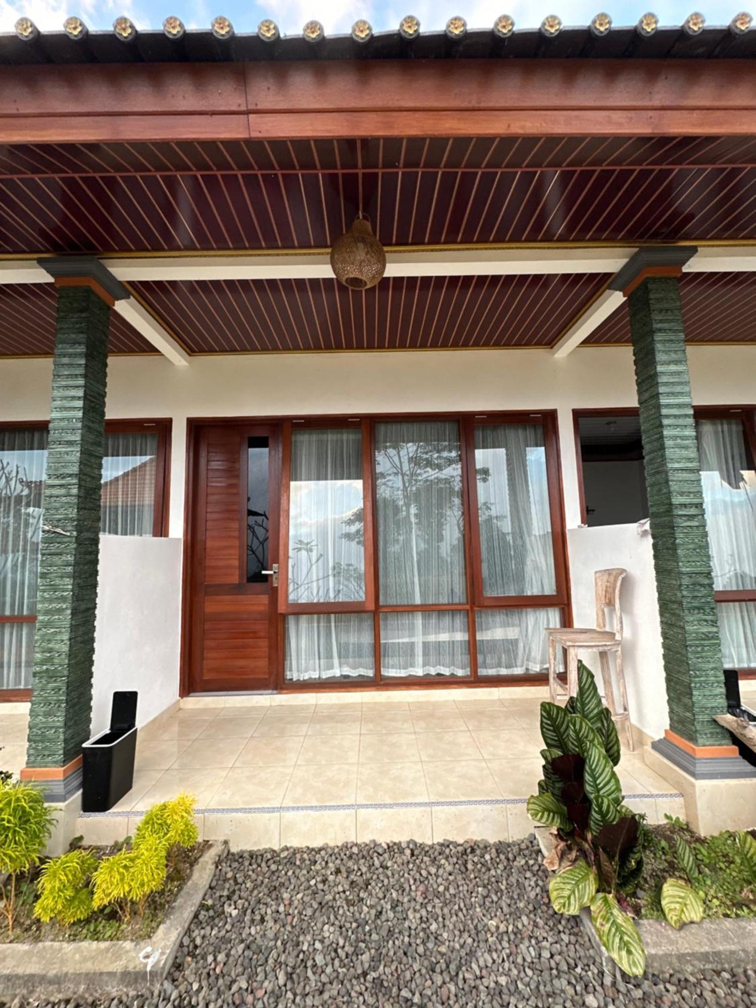 BesakihBali Basuki Retreat Center公寓 外观 照片
