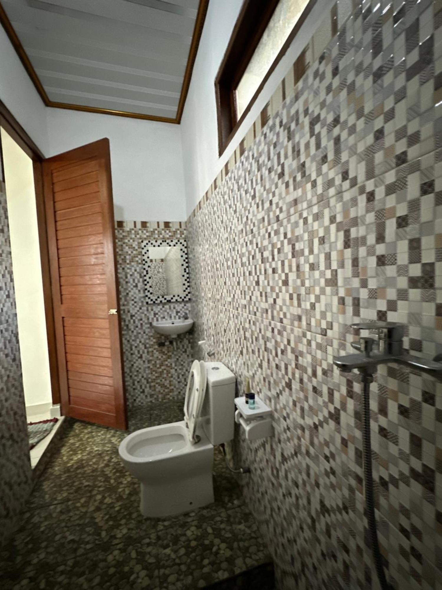 BesakihBali Basuki Retreat Center公寓 外观 照片