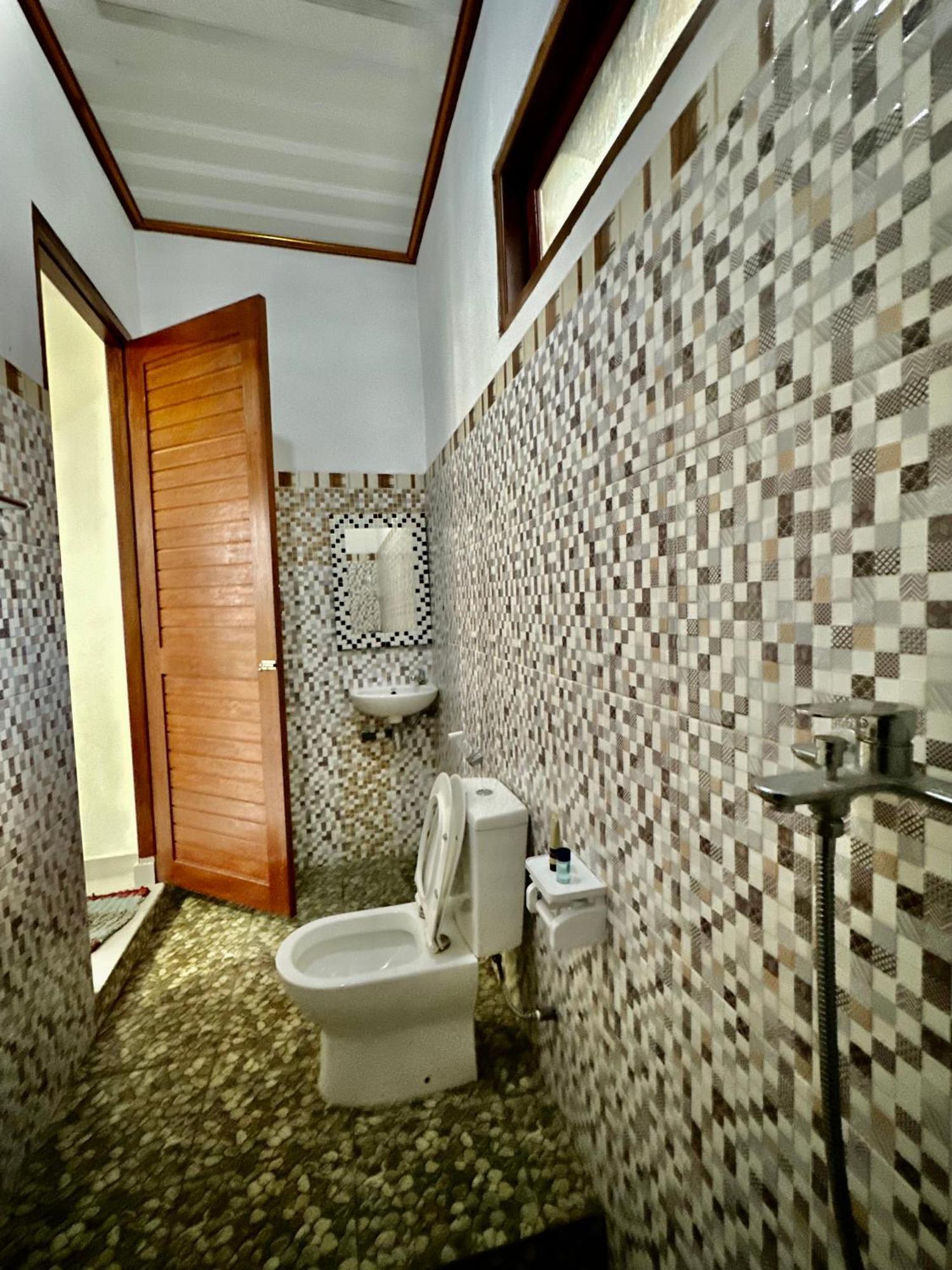 BesakihBali Basuki Retreat Center公寓 外观 照片