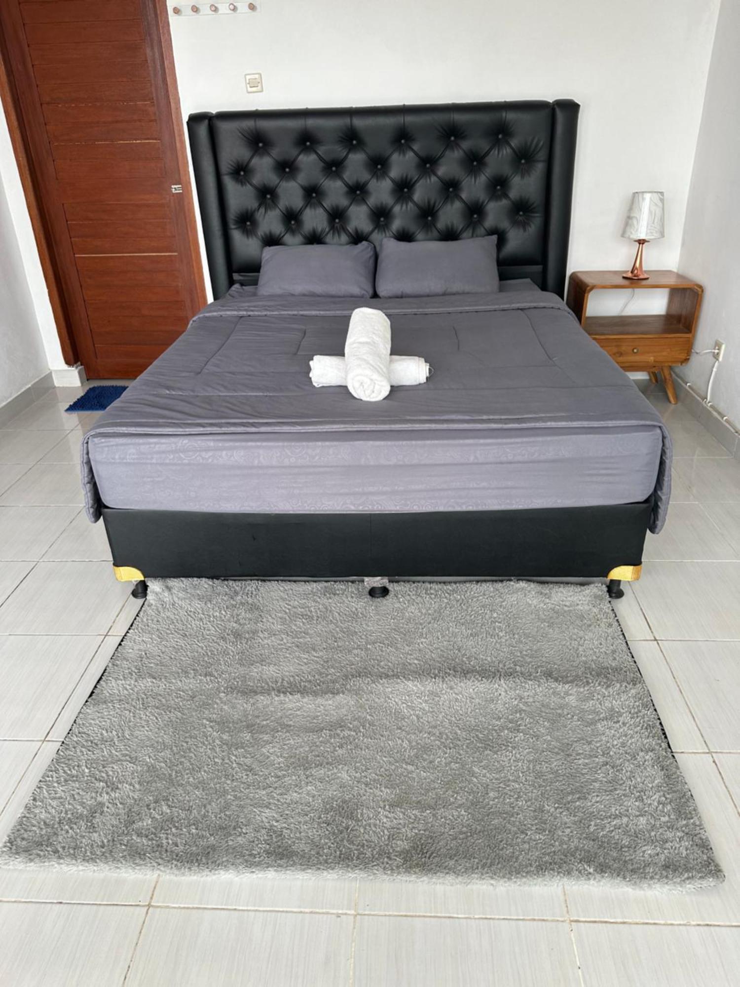BesakihBali Basuki Retreat Center公寓 外观 照片